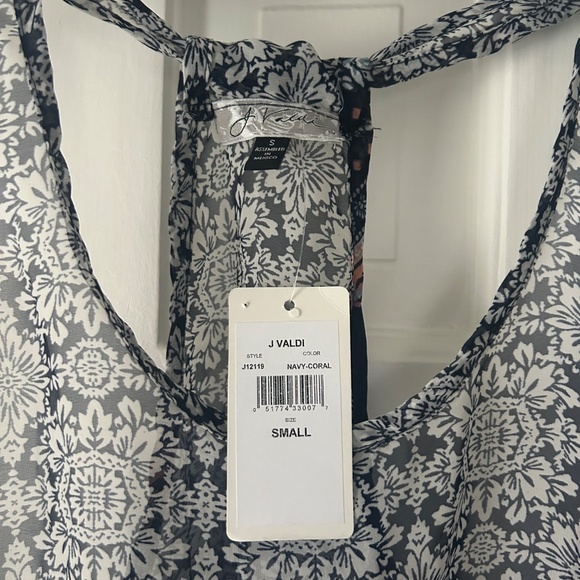 J valdi sheer beach cover up - Picture 2 of 3